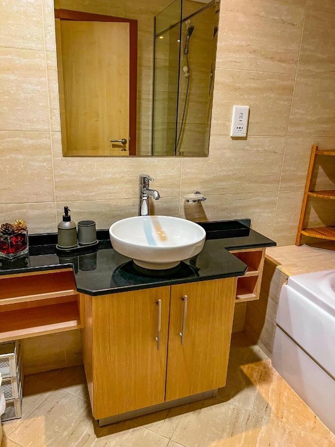 Exquisite, Luxe 1Bd Apartment, Unparalleled Sea Views, Prime Dubai Marina Location & Full Kitchen By "La Buena Vida Holiday Homes Exterior photo