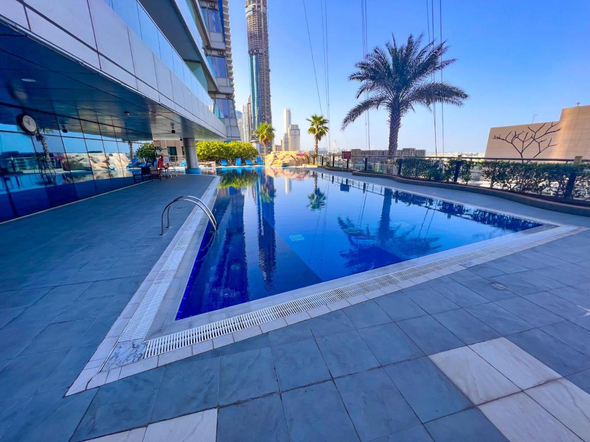 Exquisite, Luxe 1Bd Apartment, Unparalleled Sea Views, Prime Dubai Marina Location & Full Kitchen By "La Buena Vida Holiday Homes Exterior photo